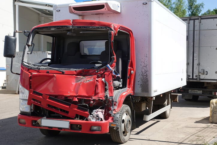 truck crash injury lawyer